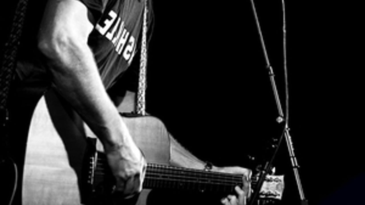 James Reyne (Official)