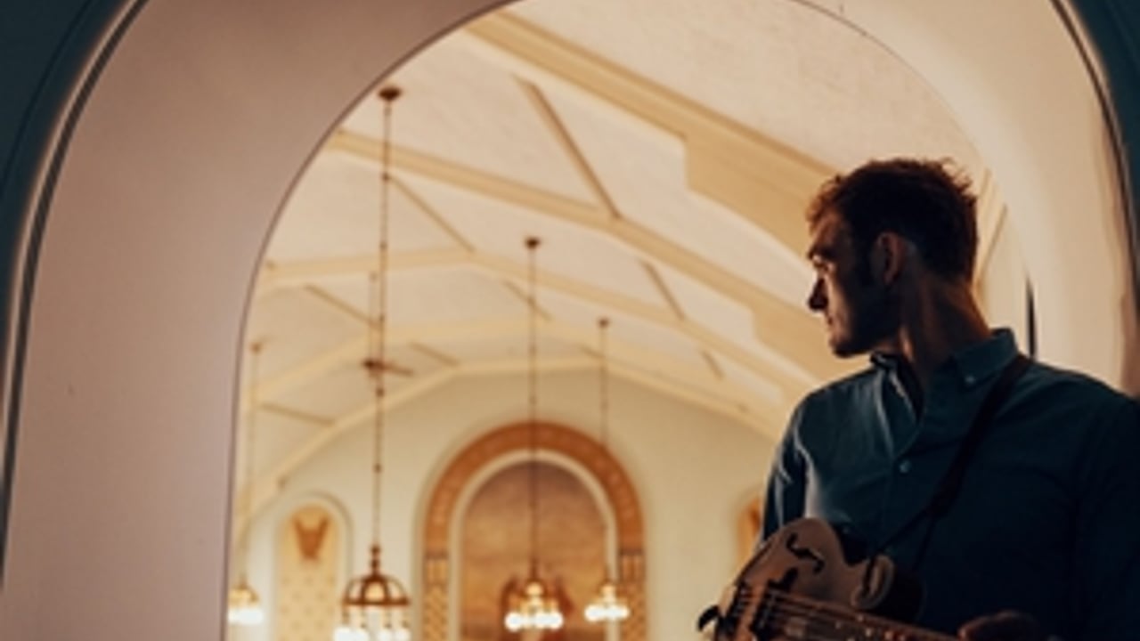 Chris Thile