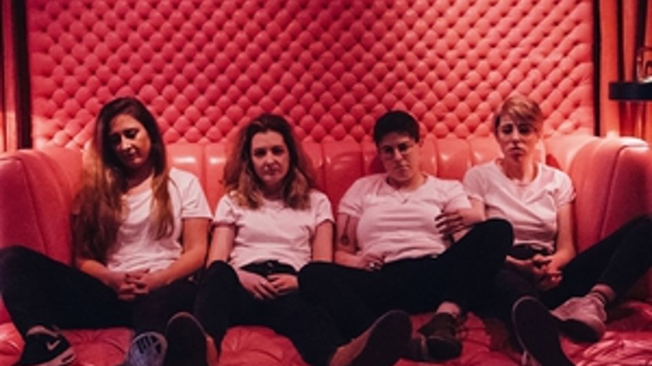 Pillow Queens