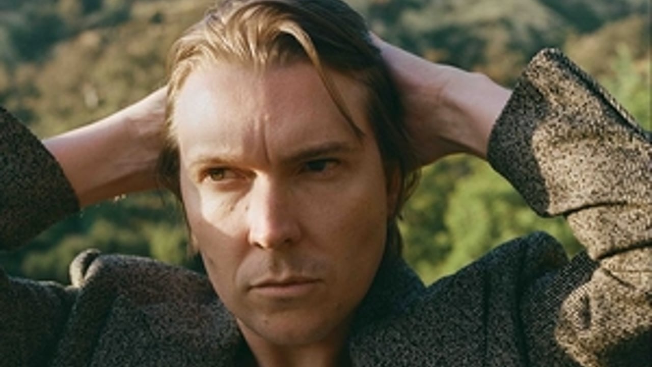 Alex Cameron