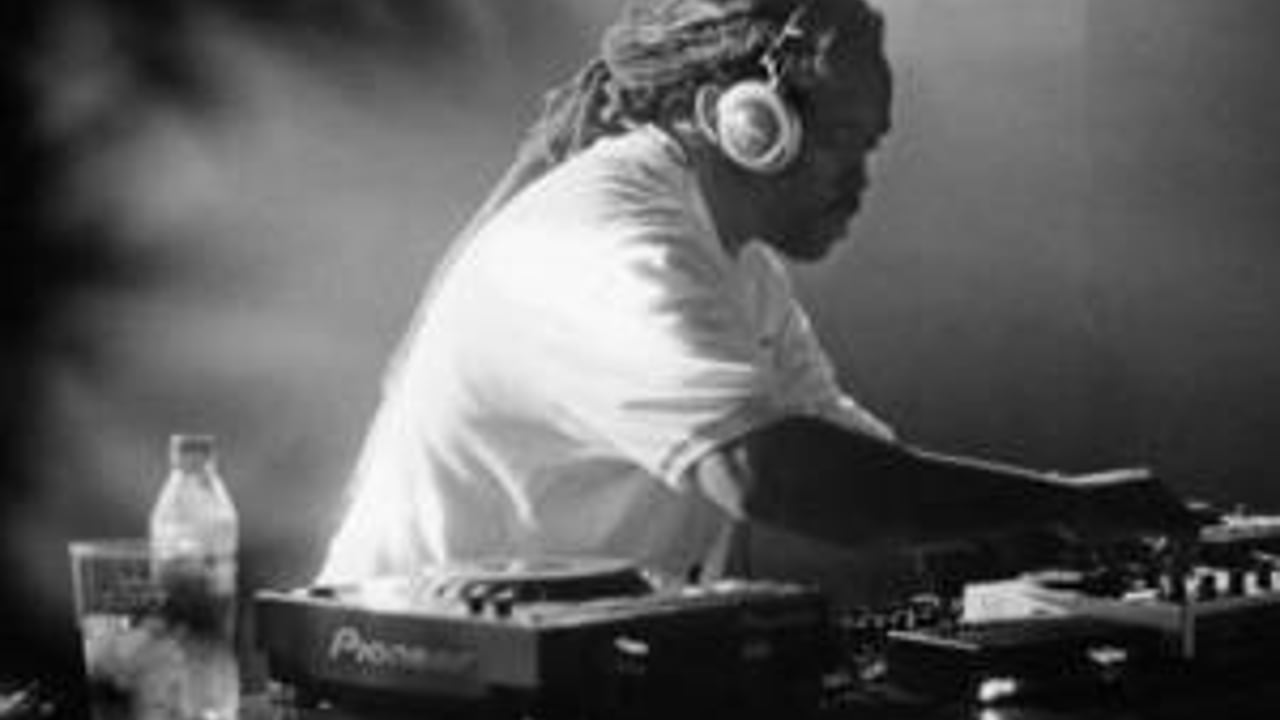 DJ Spinna