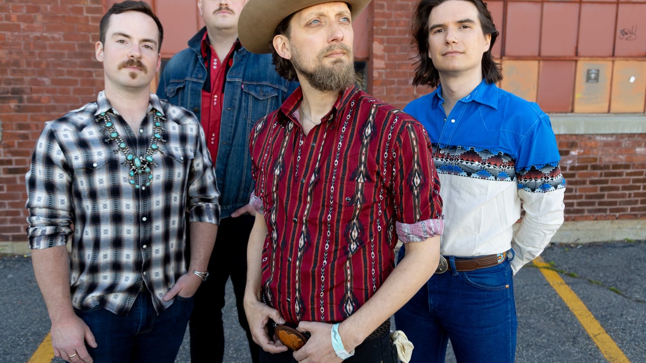 WARD HAYDEN & THE OUTLIERS