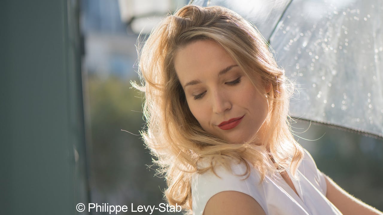 Sarah Mckenzie @ Nica Jazz Club