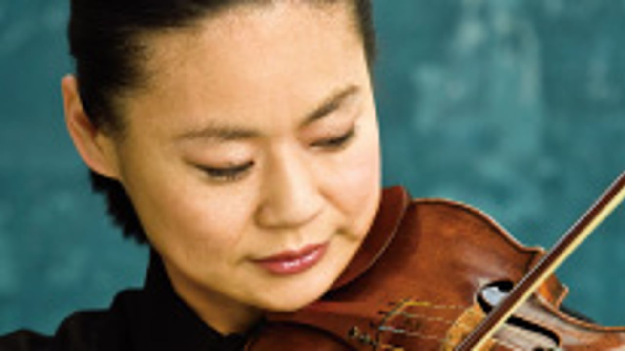 Midori & Festival Strings Lucerne Perform Tchaikovsky's Violin Concerto