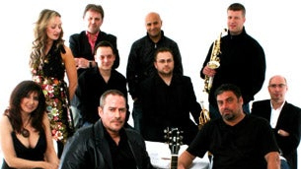 Chateau Society Exclusive Club Concert