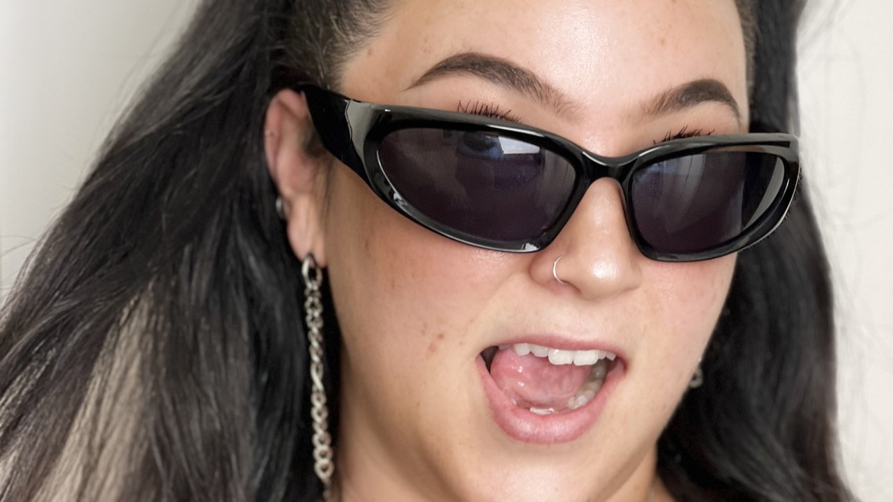 EMMYJ