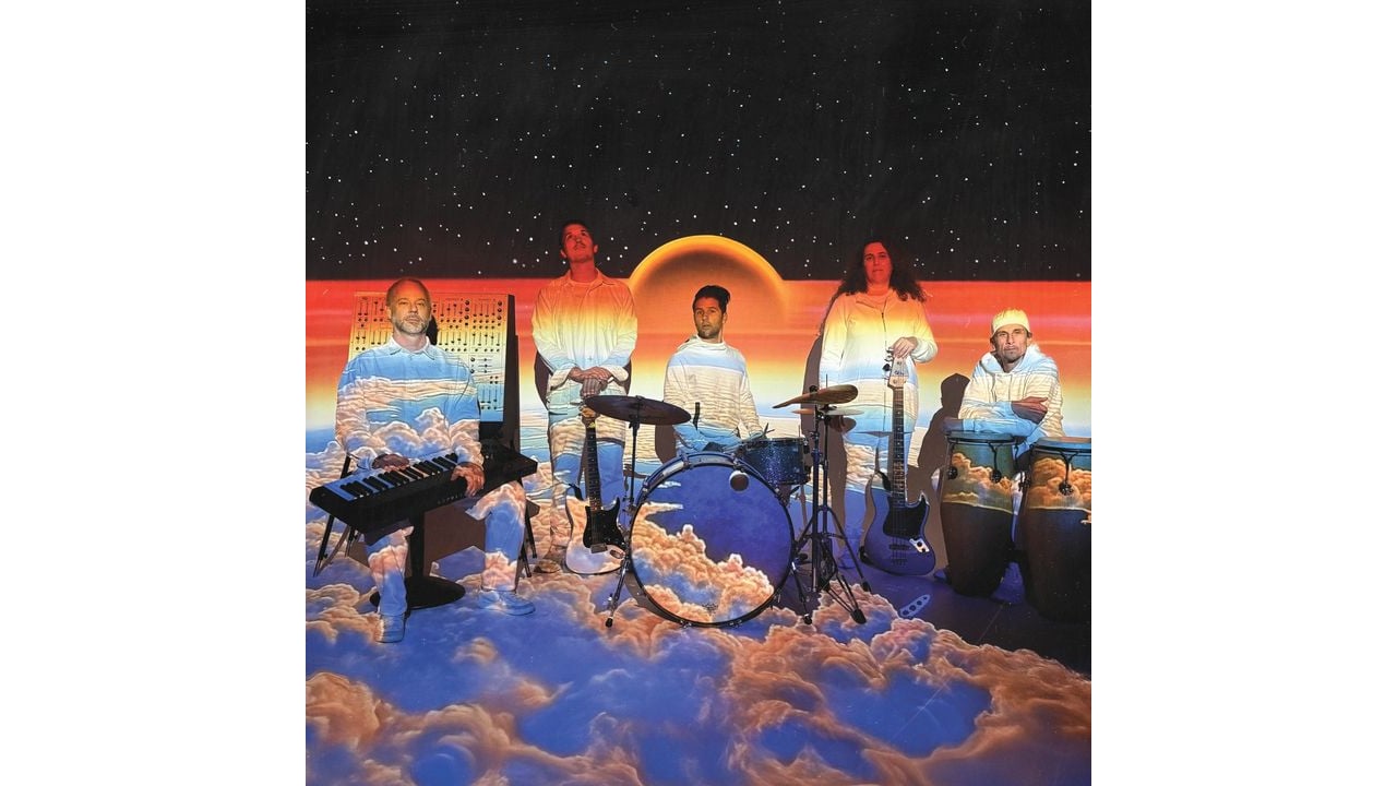 STS9