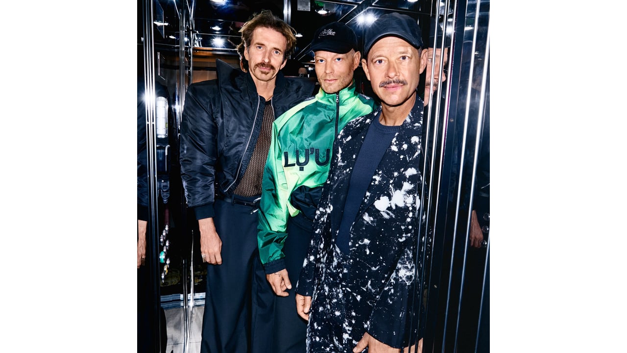 Whomadewho