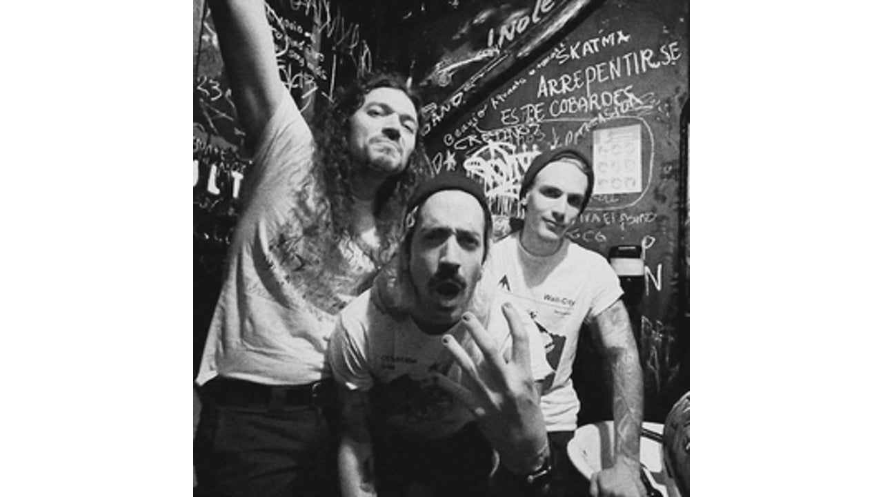 MakeWar