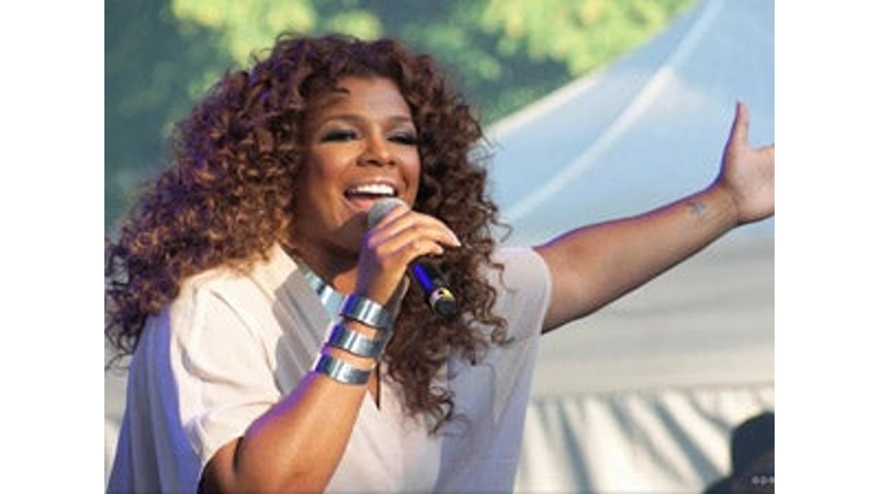 Syleena Johnson