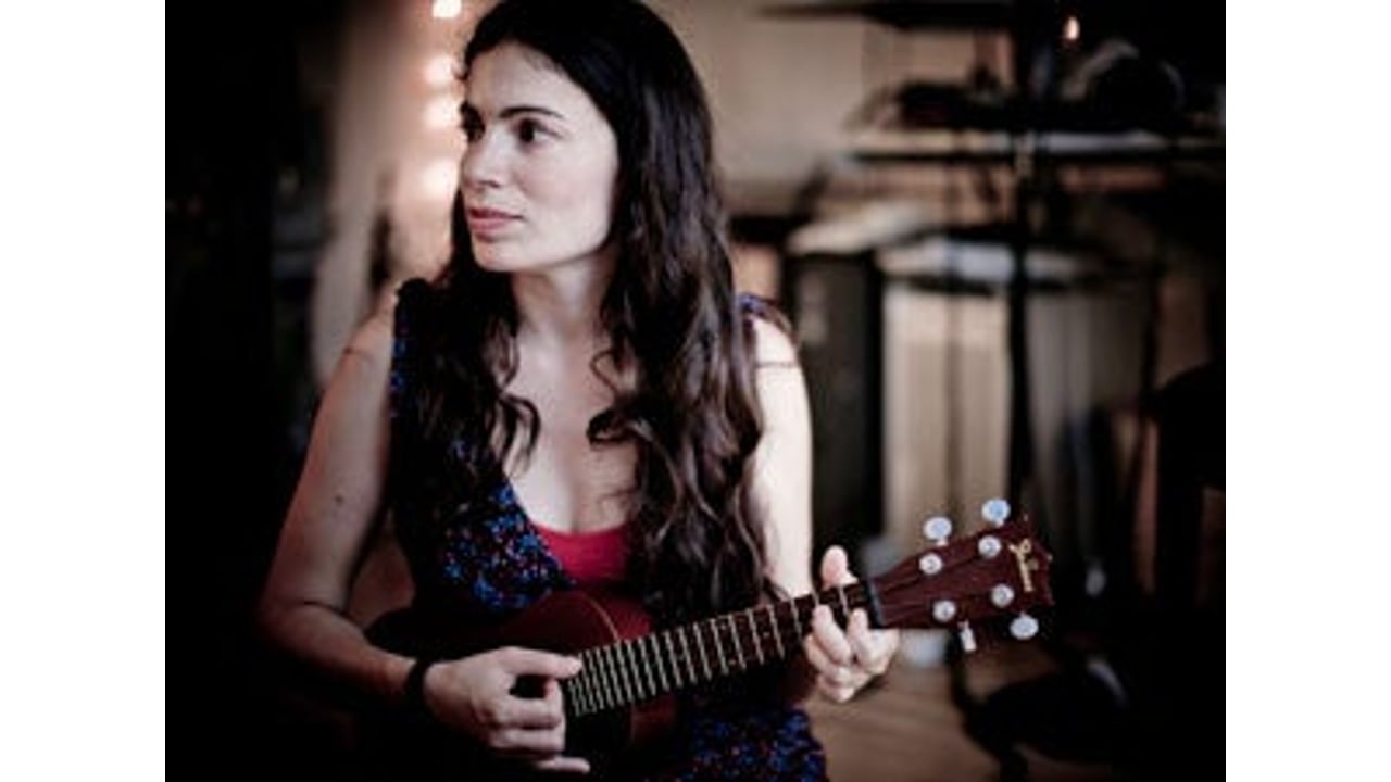 Yael Naim