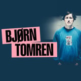 Bjørn Tomren prøver så godt han kan på Moen Scene 