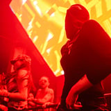 ALIVE: NEGITIV & HU