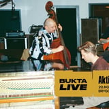 Aktiv Dödshjelp pres. av Bukta Live