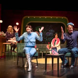 Ohnsorg-Theater: Kribbeln in'n Buuk - Der Himmel voller Geigen