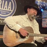 In The Round with Zach Henard & friends