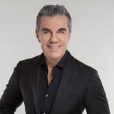 Adrian Uribe: 50 y Pico Tour