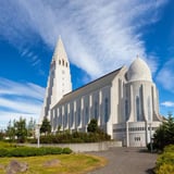 Kirkja í mótun - Þróun kirkjubygginga