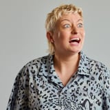 Harriet Dyer: Easily Distra...