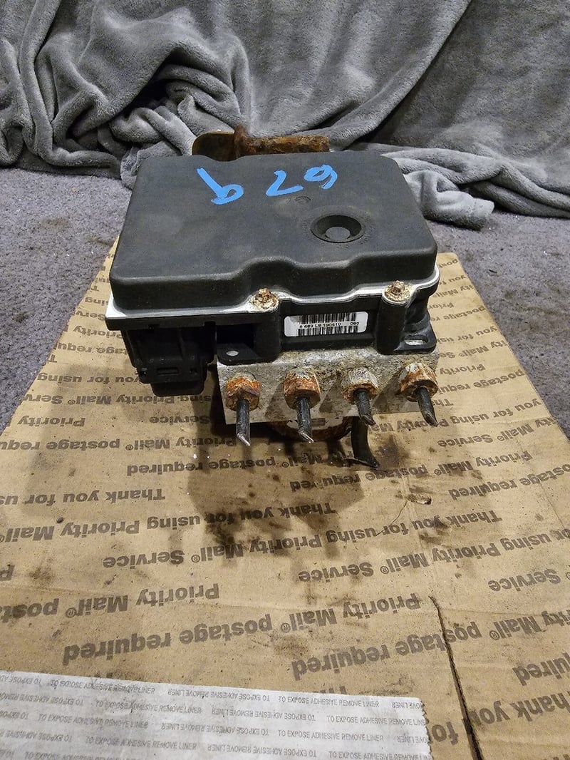 1999 2000 2001 Ford F150 ABS AntiLock Brake Pump Assembly, 41 OFF