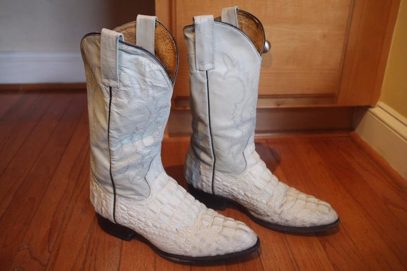 Vintage EXOTIC Custom Cut ALLIGATOR Western Boots Neon, 56 OFF