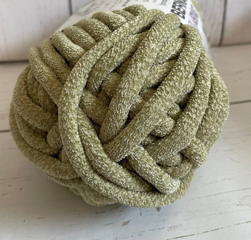 Bernat Gold Yarns For Sale, 51 OFF orana.dk