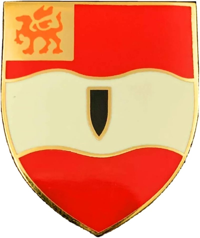 US Army Crest DI/DUI Pin 36th Field Artillery Regiment, 40 OFF
