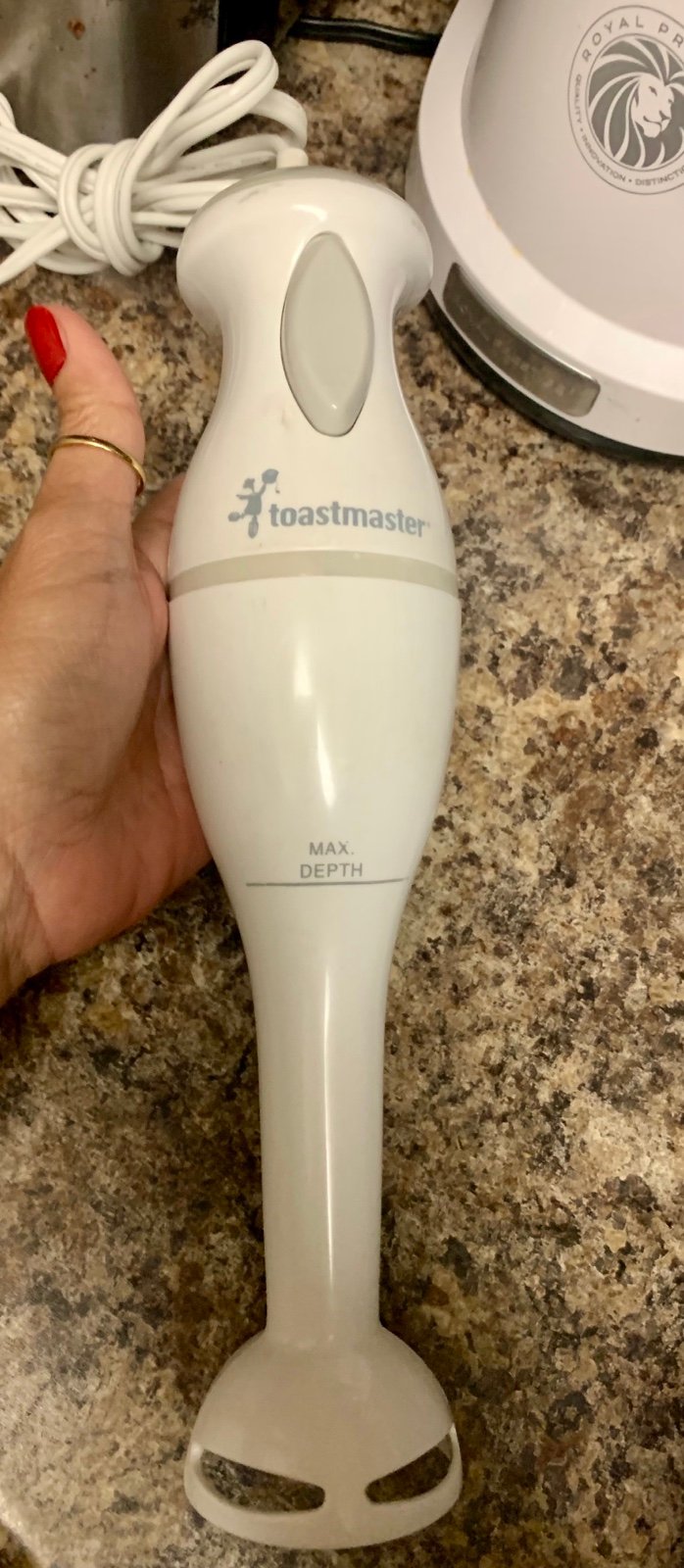 TOASTMASTER CLASSIC HAND BLENDER MODEL 1740 SPEEDS POWER, 49 OFF